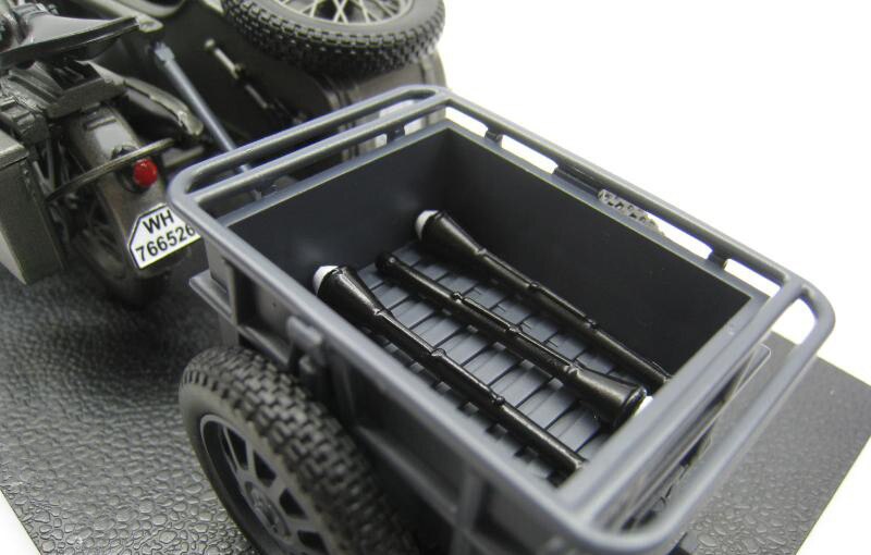 1/24 German R75 tricycle model Band Trailer European African battlefield Semialloy collection model 1/24 German R75 tricycle model Band Trailer European African battlefield Semialloy collection model