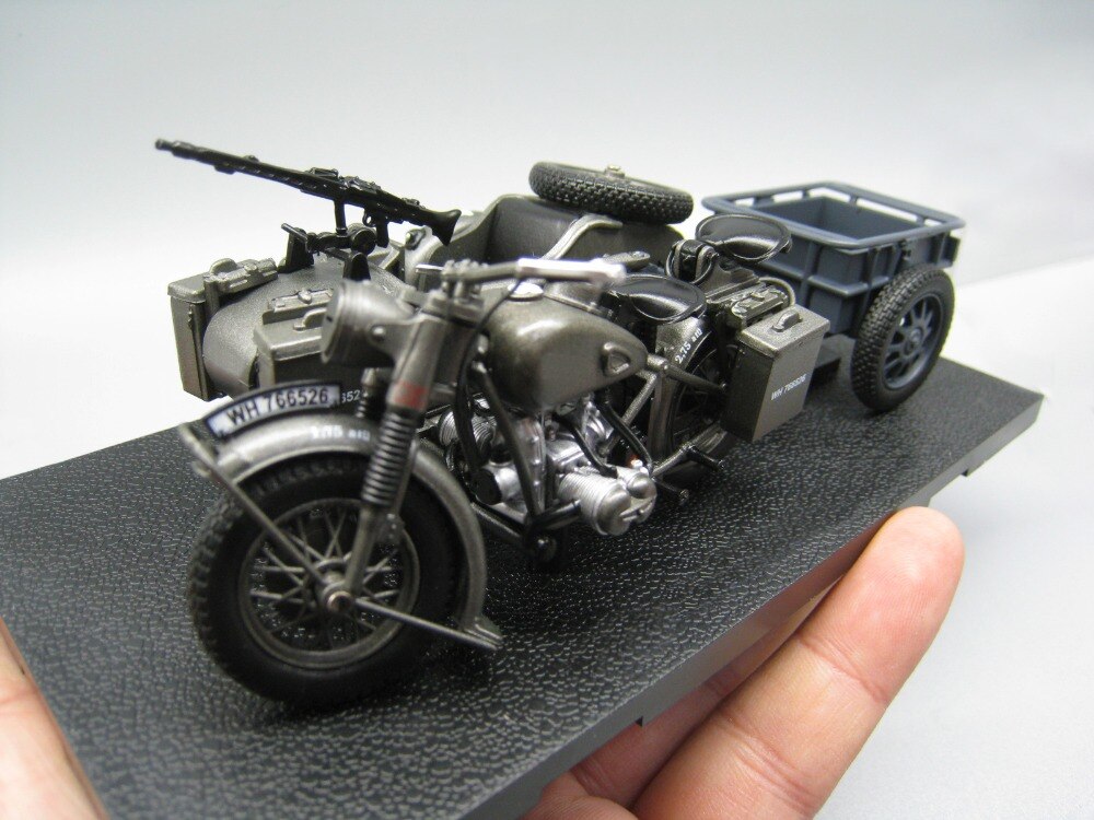1/24 German R75 tricycle model Band Trailer European African battlefield Semialloy collection model 1/24 German R75 tricycle model Band Trailer European African battlefield Semialloy collection model