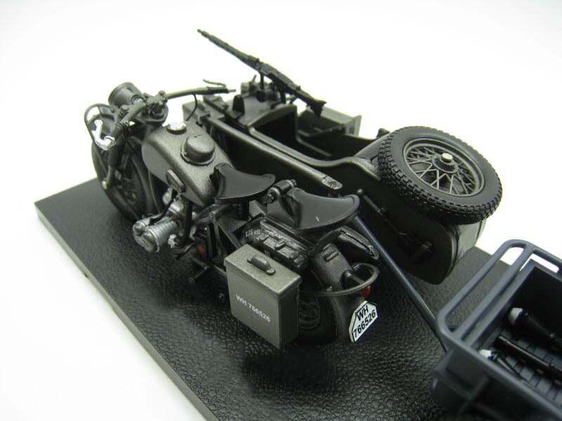 1/24 German R75 tricycle model Band Trailer European African battlefield Semialloy collection model 1/24 German R75 tricycle model Band Trailer European African battlefield Semialloy collection model