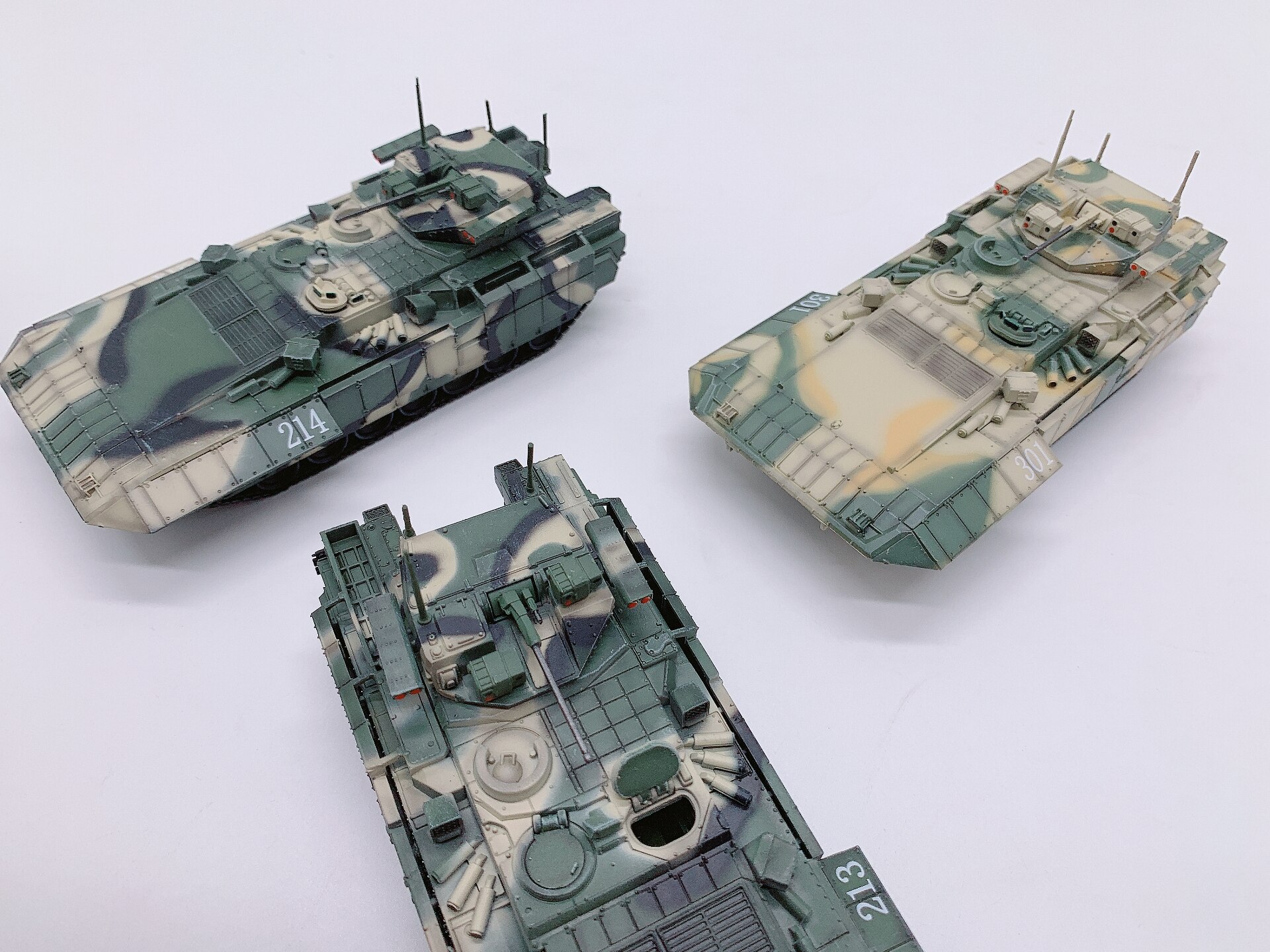 Military model 1:72 Russian T-15 Heavy Walker Model Fine Collection Model Military model 1:72 Russian T-15 Heavy Walker Model Fine Collection Model