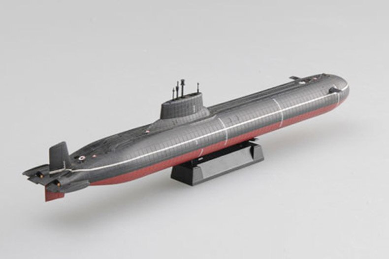 1:700 Russia Nuclear submarine model of typhoon class ballistic missile Collection model em37325