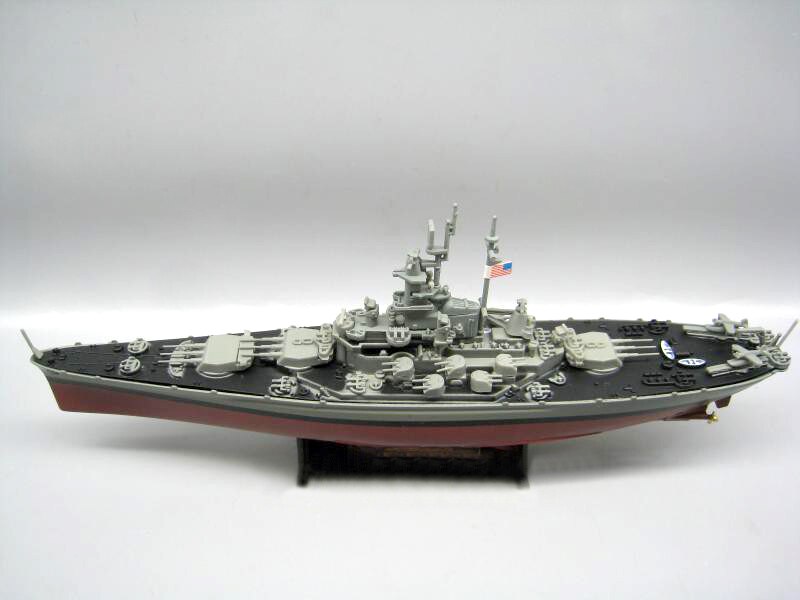 Rare 1:1000 WWII American battleship BB-59 Massachusetts Alloy finished product model