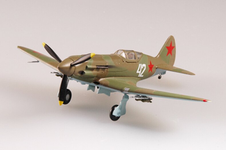 Trumpet 1:72 Soviet MIG -3 fighter seventh aviation 37223 finished product model