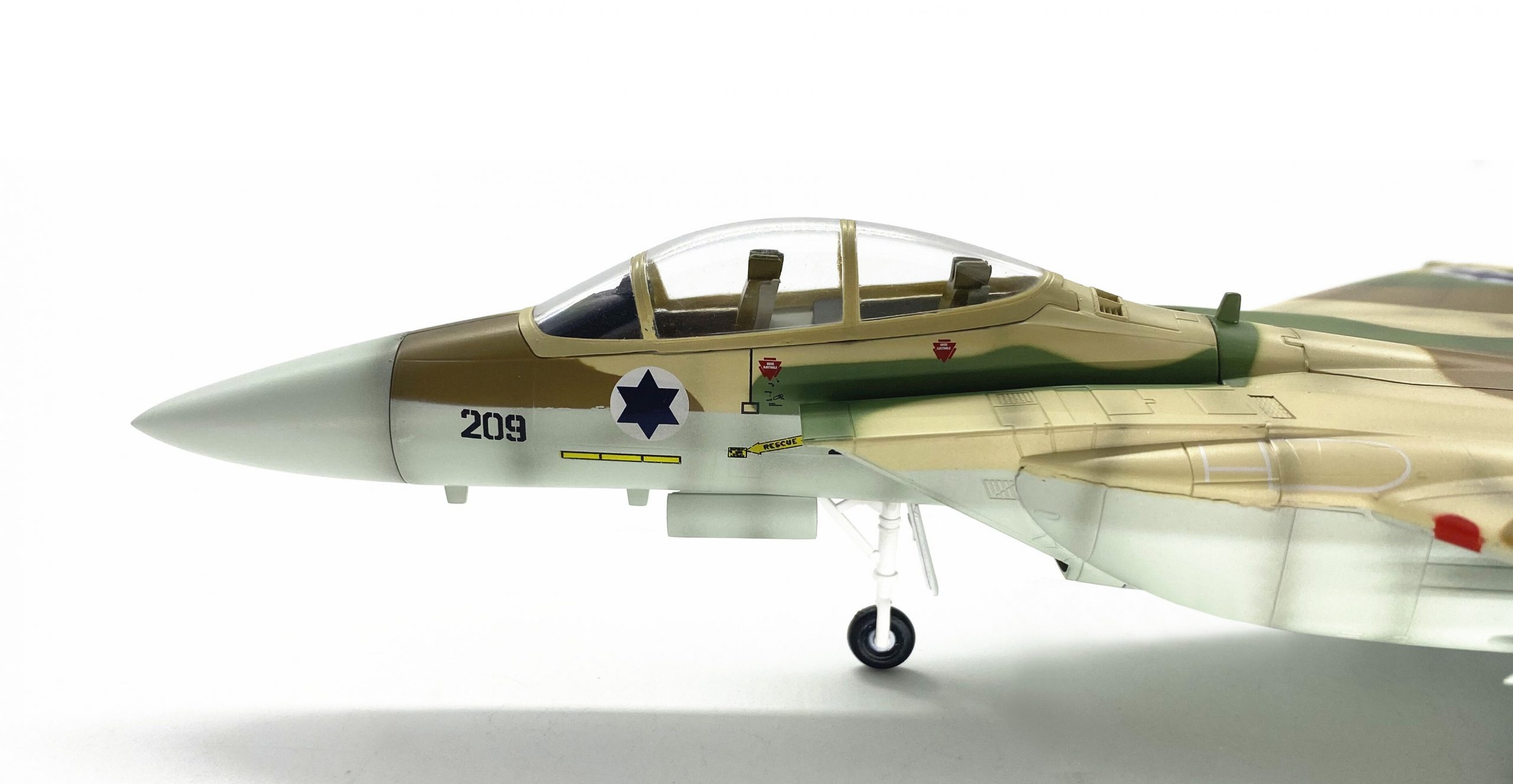 1: 72 Israeli air force f-15i fighter model Finished product collection model trumpeter 37124
