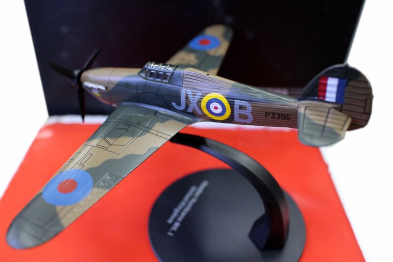 Special Offer 1/72 World War II British hurrccane mk.1 fighter model Alloy collection model
