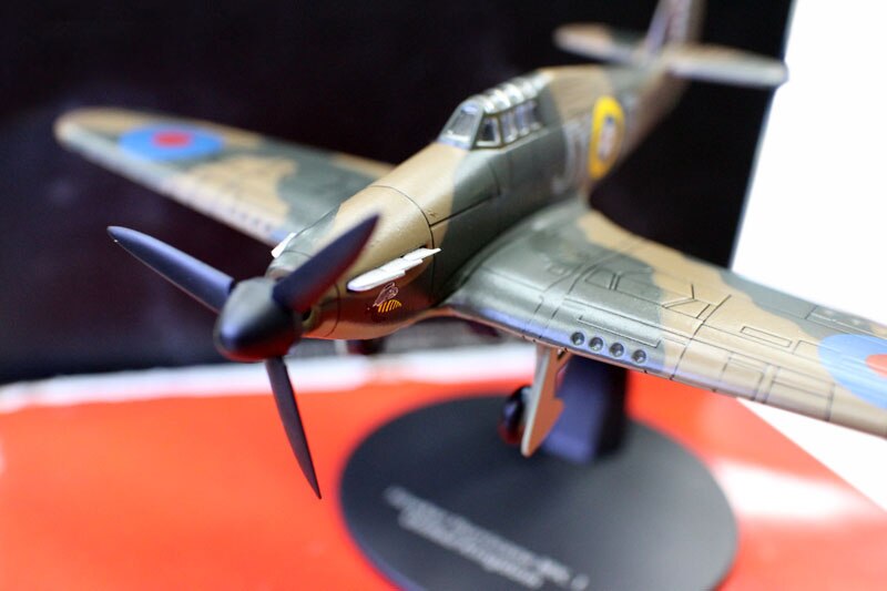 Special Offer 1/72 World War II British hurrccane mk.1 fighter model Alloy collection model