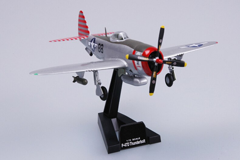 Trumpet 1:72 US Air Force P-47D lightning fighter 37290 finished product model