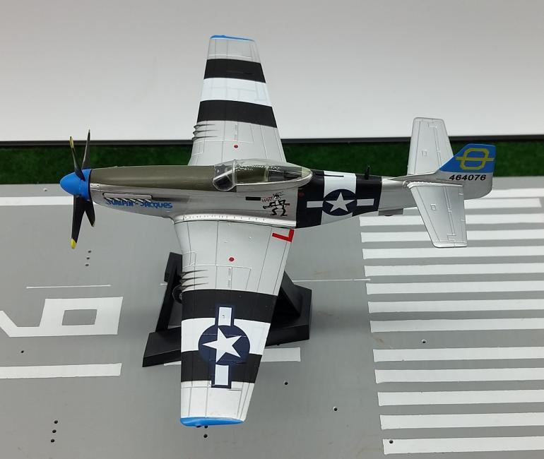 TRUMPETER 1:72 WWII US P51D Mustang model 37291 Favorite Model