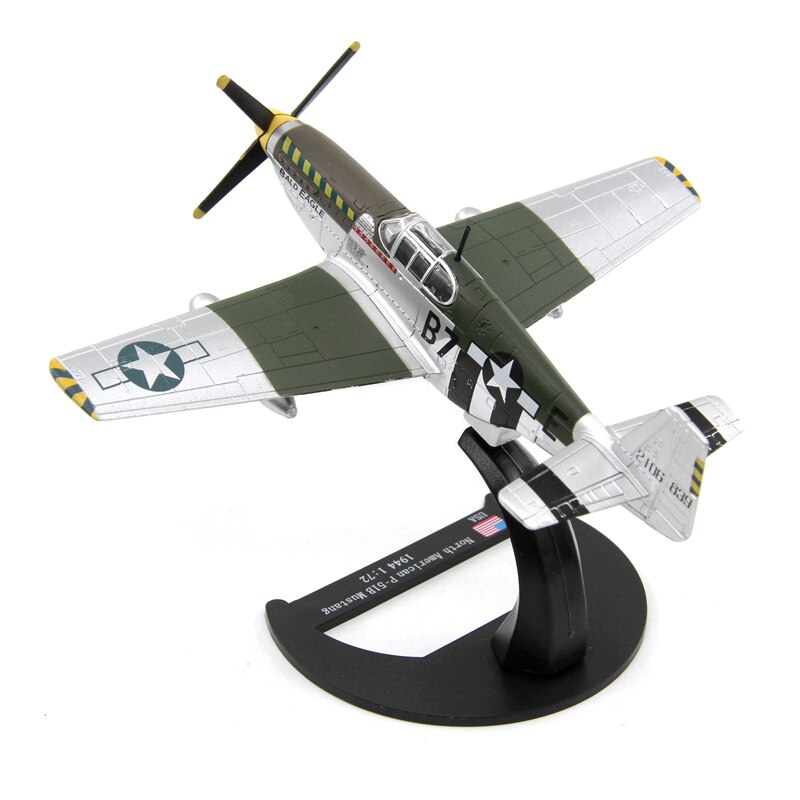1 / 72 World War II US land aviation p-51b fighter 1944 Finished aircraft model