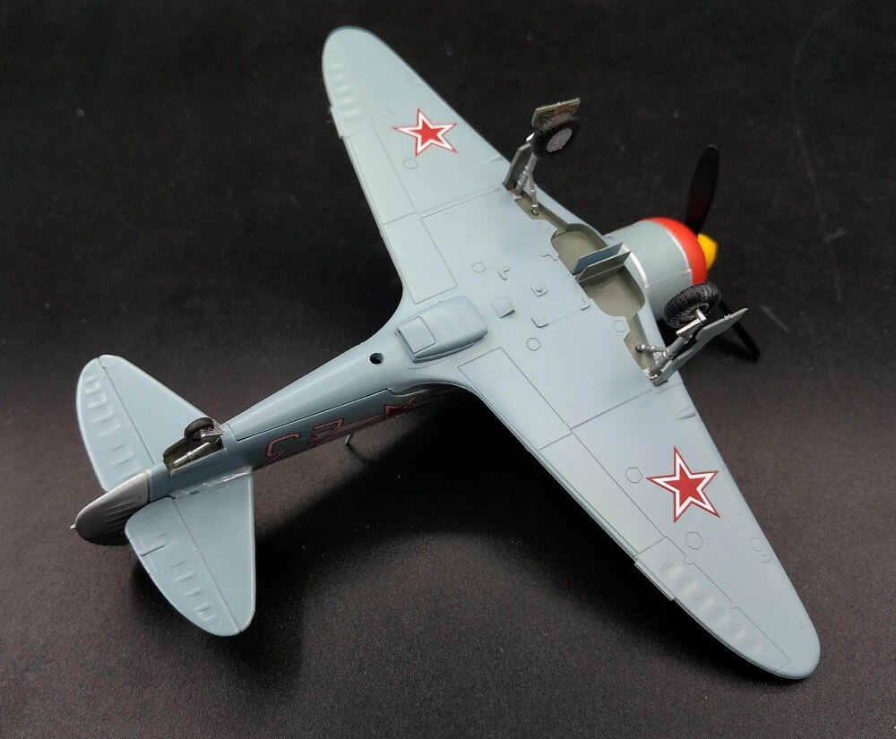 Trumpeter 1/72 Soviet War II la-7 fighter 23# 36333 finished product model