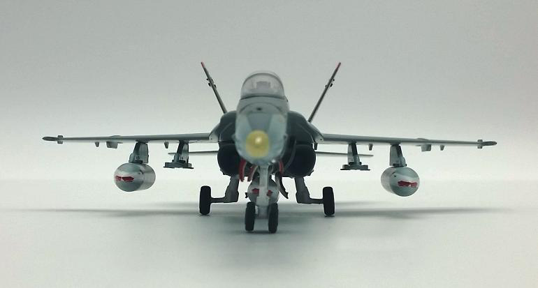1:72 American F/A-18C hornet fighter model Trumpeter 37115 Collection model