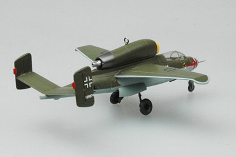 Trumpet 1:72 German He162 fighter 36347 finished product model