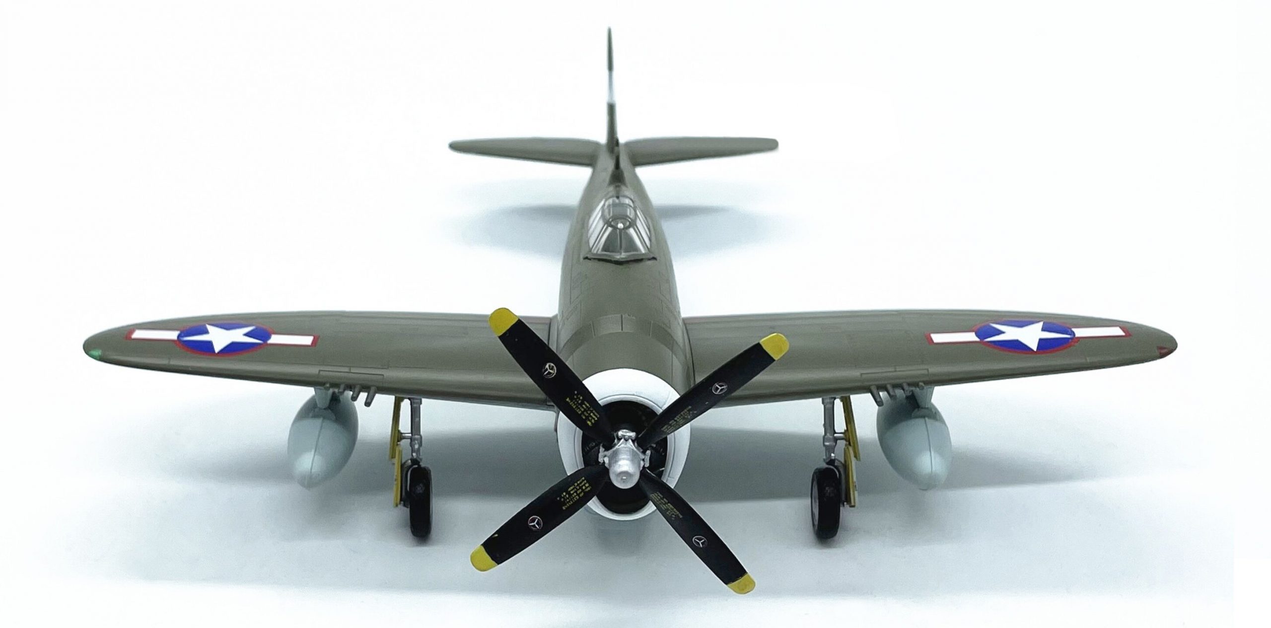 1: 72 World War II US p47d fighter model Trumpeter 36424 Finished product collection model 1: 72 World War II US p47d fighter model Trumpeter 36424 Finished product collection model
