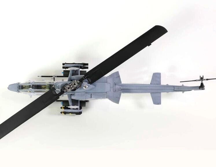 Fine 1 / 48 US Marine Corps AH-1W armed helicopter Afghanistan Finished product model