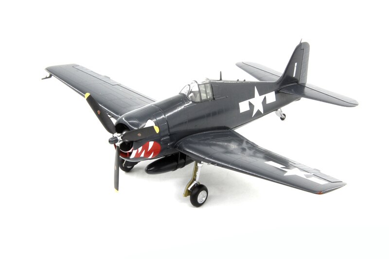 1: 72 World War II US F6F fighter model Finished model 37297