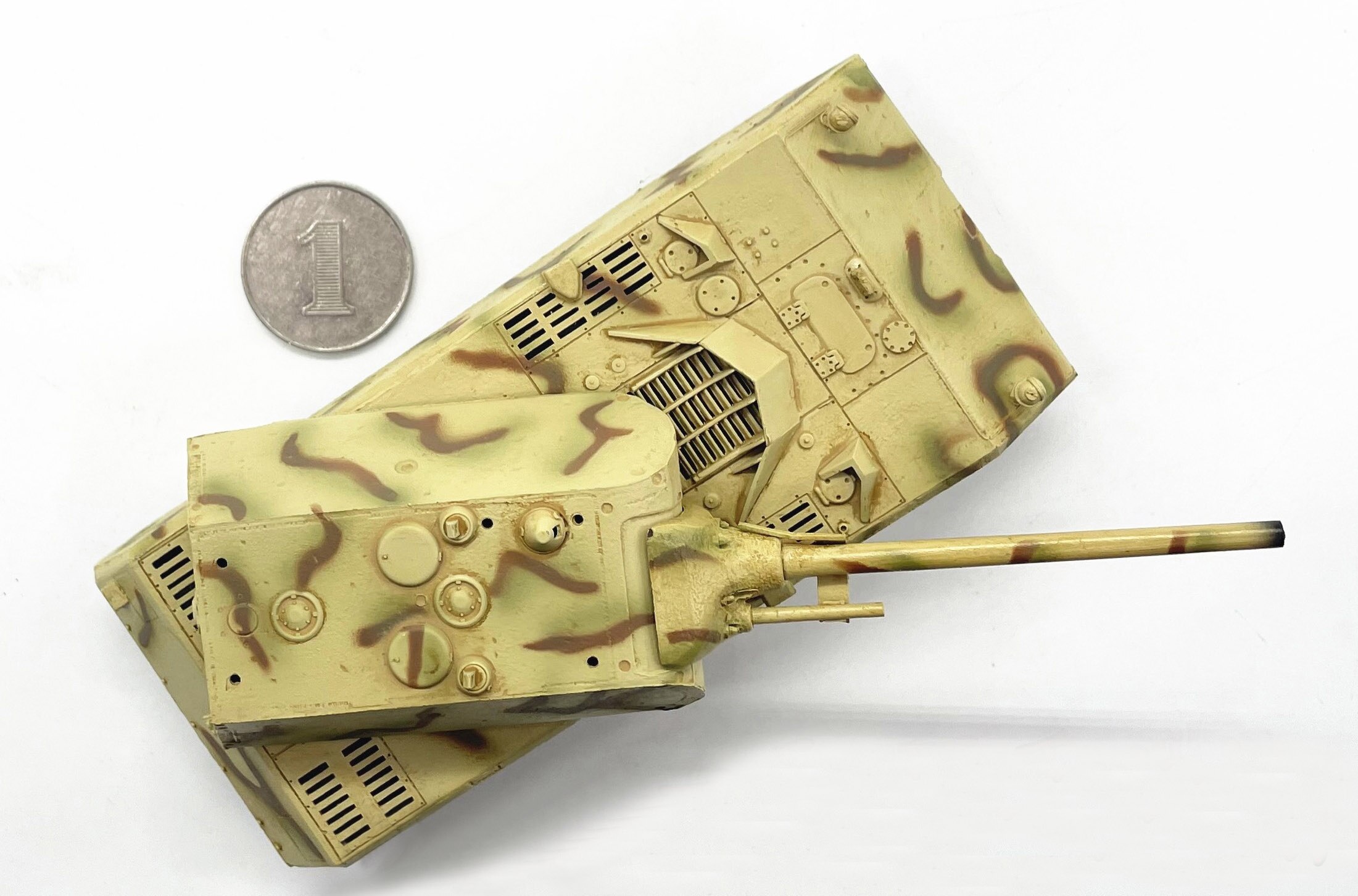 1: 72 German rat overweight tank model Static simulation pendulum finished product 36205