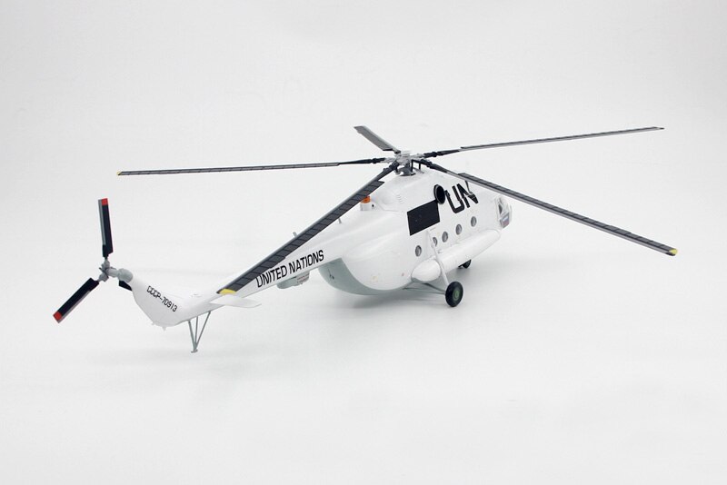 1 / 72 Russian air force mi-17h helicopter UN Trumpeter 37046 Finished aircraft model