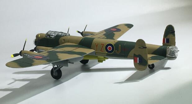 rare Special Offer 1:144 With bombs World War II Britain Lancaster Dam Critic 617 Bomber Squadron Collection Model rare Special Offer 1:144 With bombs World War II Britain Lancaster Dam Critic 617 Bomber Squadron Collection Model