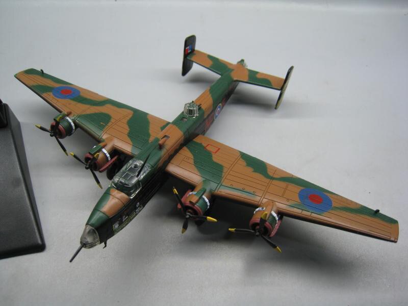 rare Special Offer 1:144 British Army in World War II Model of B MKIII Main Bomber Alloy Military Model Collection Model rare Special Offer 1:144 British Army in World War II Model of B MKIII Main Bomber Alloy Military Model Collection Model