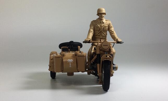Diecast 1:24 German R75 Tricycle Model World War II Military Models Alloy Motorcycle Sidecar Motorcycle Motorbike Miniature Diecast 1:24 German R75 Tricycle Model World War II Military Models Alloy Motorcycle Sidecar Motorcycle Motorbike Miniature