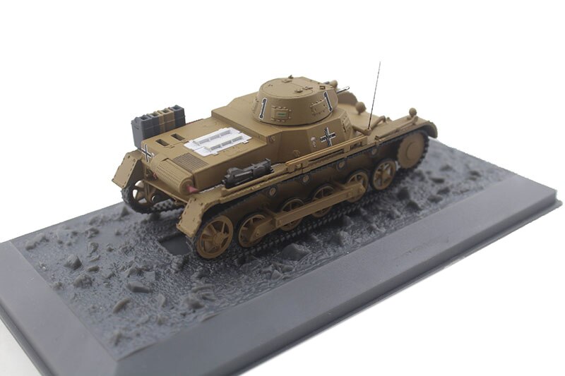 rare 1/43 German African Army's No.1 chariot B 1941 static model Alloy collection model