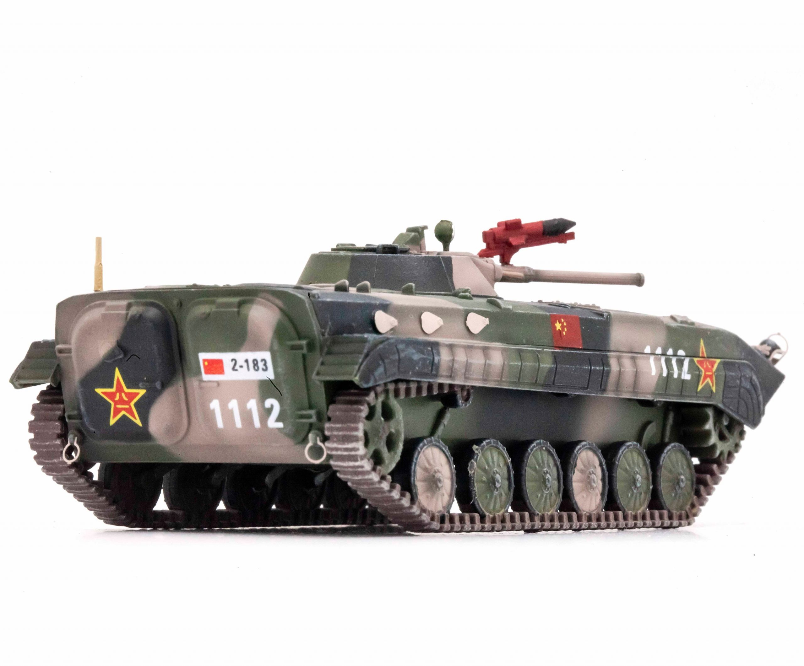 1: 72 Chinese 86 Chariot Armored vehicle tank model BMP1 tracked armored vehicle Finished product model 1: 72 Chinese 86 Chariot Armored vehicle tank model BMP1 tracked armored vehicle Finished product model