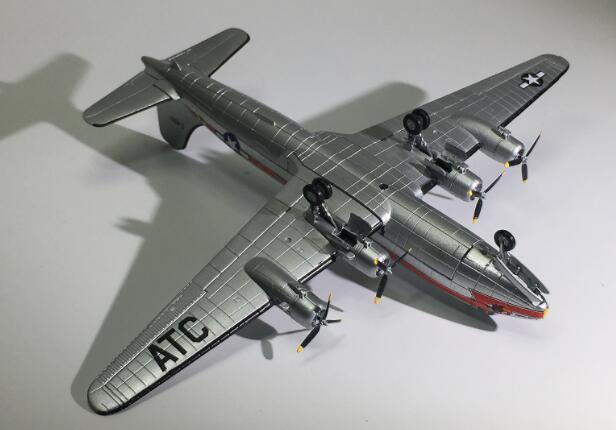 rare Special Offer 1:144 C-54 Strategic Transport Aircraft Model Static finished product Collection Model rare Special Offer 1:144 C-54 Strategic Transport Aircraft Model Static finished product Collection Model