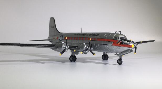 rare Special Offer 1:144 C-54 Strategic Transport Aircraft Model Static finished product Collection Model rare Special Offer 1:144 C-54 Strategic Transport Aircraft Model Static finished product Collection Model