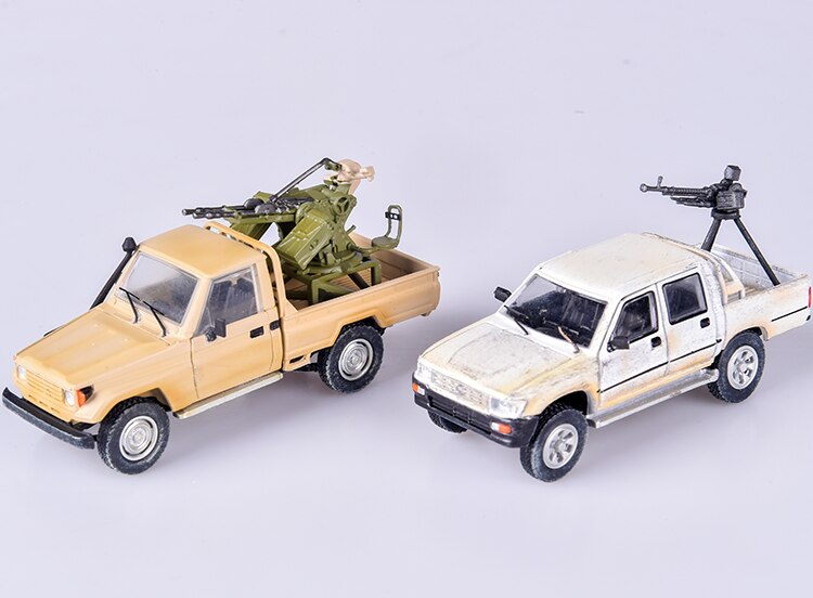 1 / 72 armed pickup truck + dshk heavy machine gun Middle East War Off road vehicle model products Collection model 1 / 72 armed pickup truck + dshk heavy machine gun Middle East War Off road vehicle model products Collection model