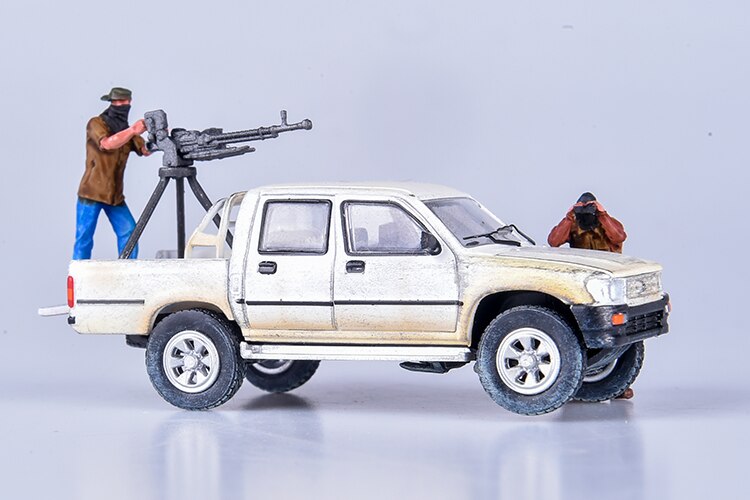 1 / 72 armed pickup truck + dshk heavy machine gun Middle East War Off road vehicle model products Collection model 1 / 72 armed pickup truck + dshk heavy machine gun Middle East War Off road vehicle model products Collection model