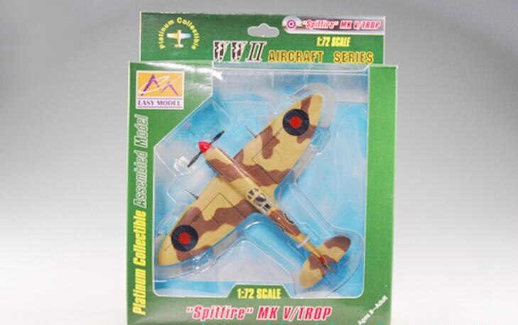 Trumpeter 1/72 World War II RAF Royal Air Force 1942 37218 finished product model