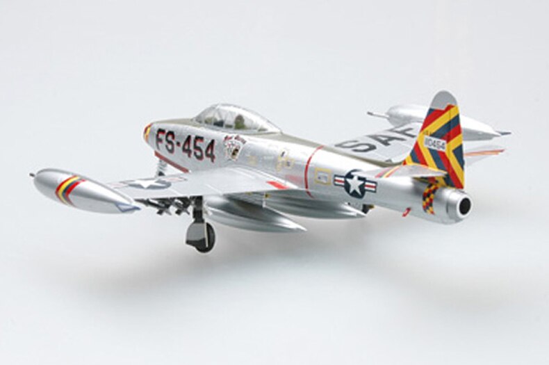 Trumpet 1:72 American F-84G thunderbolt 36800 finished product model