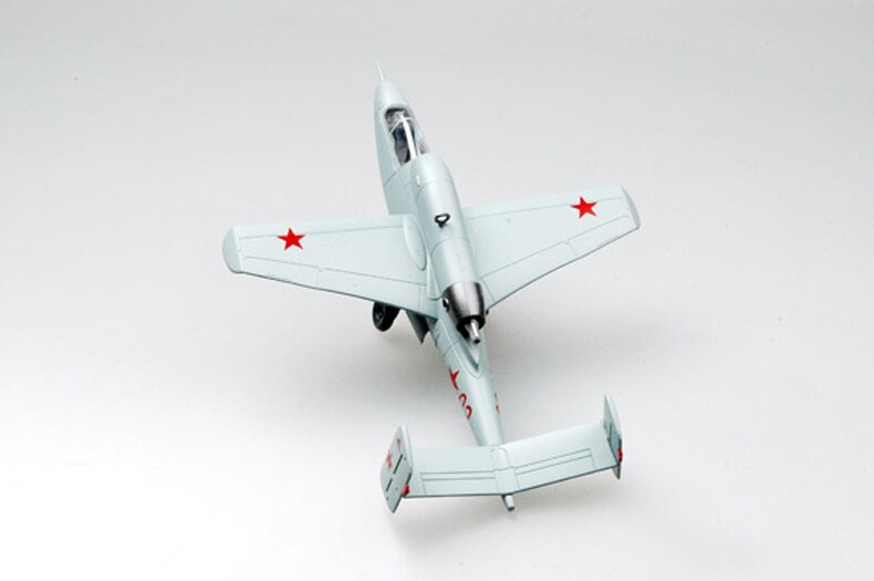 1: 72 the Soviet Union captured the German he.162a-2 fighter jet Trumpeter 36346 Finished product collection model 1: 72 the Soviet Union captured the German he.162a-2 fighter jet Trumpeter 36346 Finished product collection model