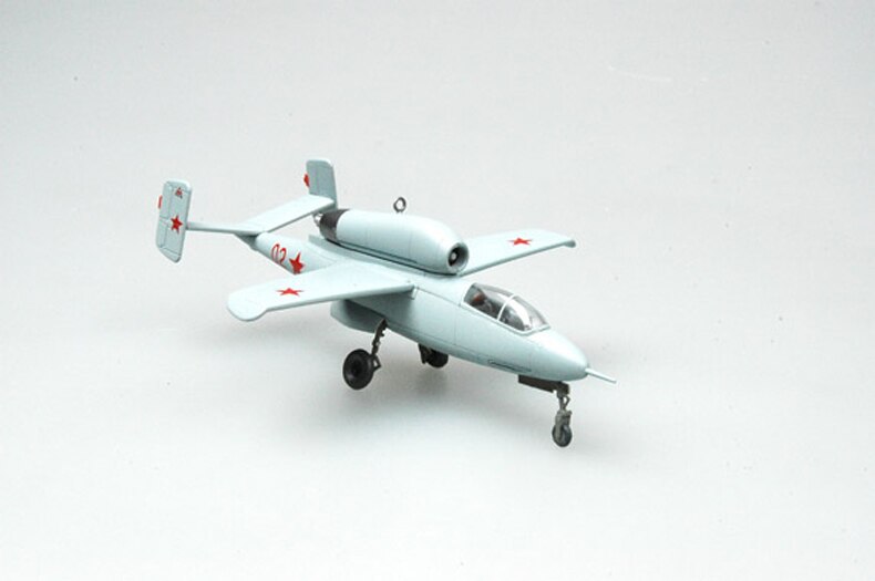 1: 72 the Soviet Union captured the German he.162a-2 fighter jet Trumpeter 36346 Finished product collection model 1: 72 the Soviet Union captured the German he.162a-2 fighter jet Trumpeter 36346 Finished product collection model
