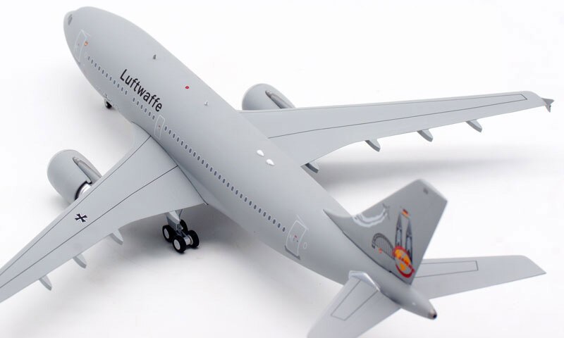 Fine 1 / 200 Luftwaffe a310-304 1023 aircraft model Alloy finished product model
