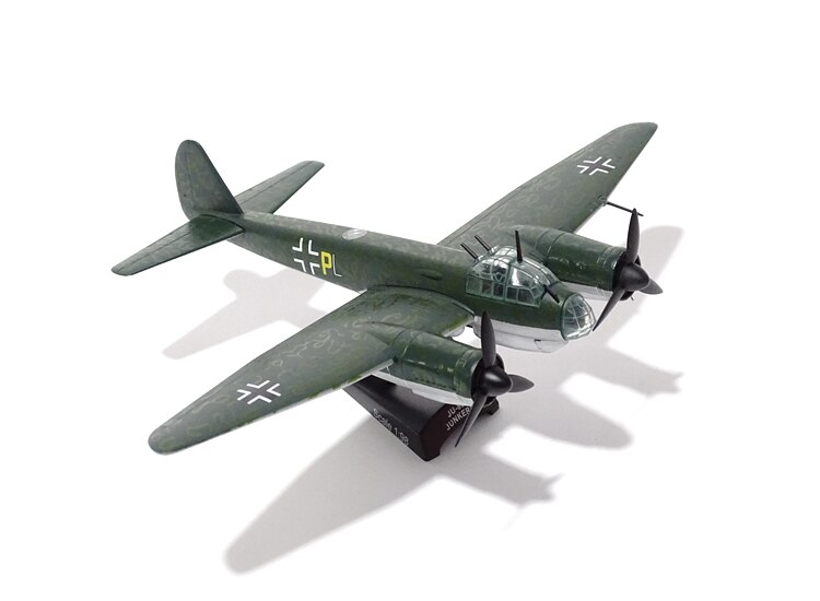 1 / 98 German ju88 heavy bomber model Alloy aircraft model Collect ornaments