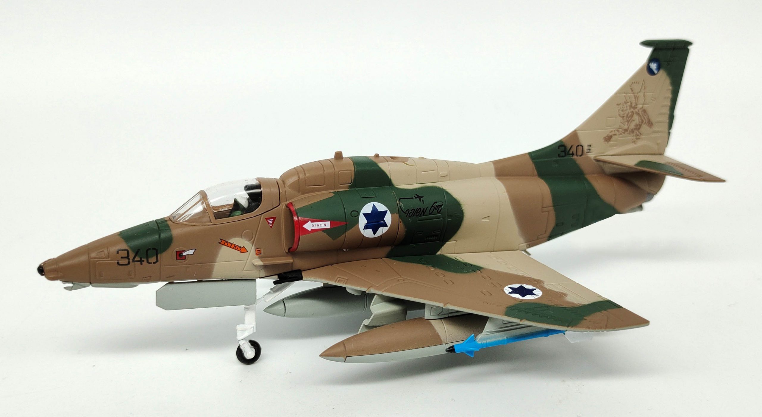 1:72 Israeli air force a-4m Attack aircraft Fighter model Finished alloy ornament 1:72 Israeli air force a-4m Attack aircraft Fighter model Finished alloy ornament