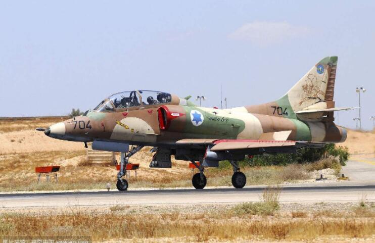 1:72 Israeli air force a-4m Attack aircraft Fighter model Finished alloy ornament 1:72 Israeli air force a-4m Attack aircraft Fighter model Finished alloy ornament