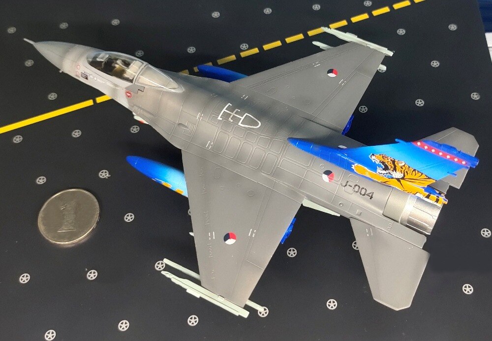 1:72 Us F-16A fighter Tiger painting Finished product collection model 37126