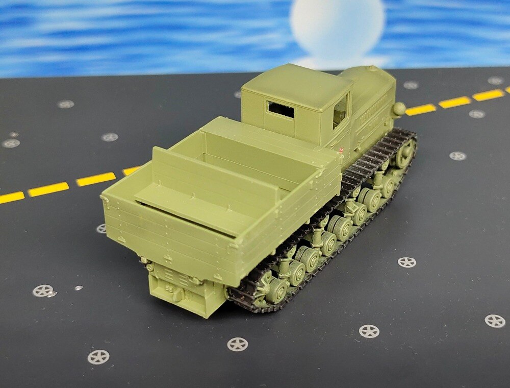 1:72 Soviet artillery traction model Static simulation of tracked armored vehicle Finished product model em35118