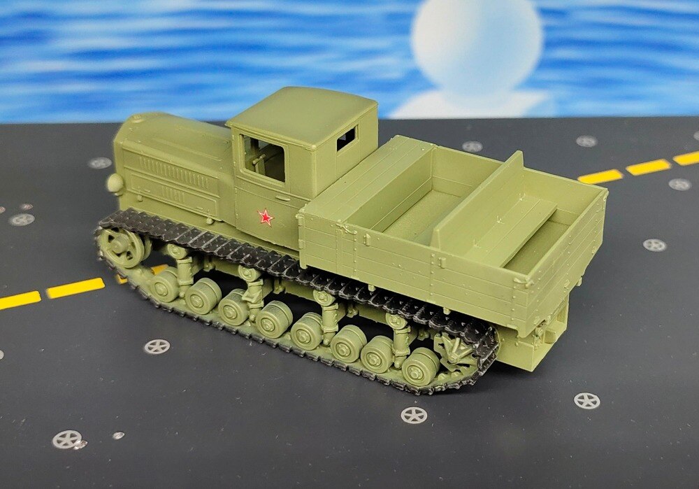 1:72 Soviet artillery traction model Static simulation of tracked armored vehicle Finished product model em35118
