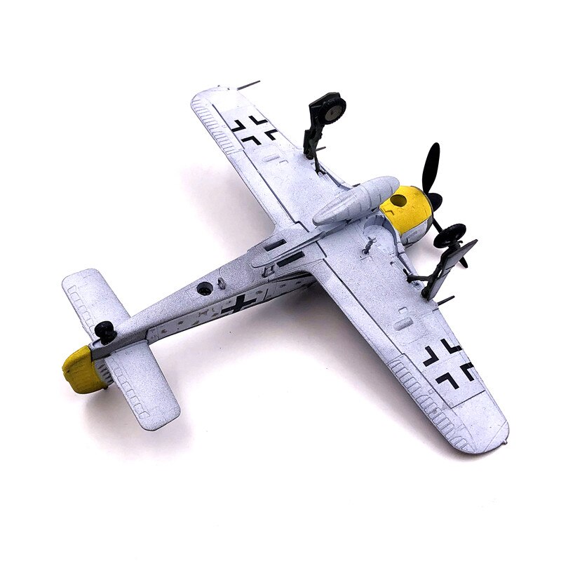 1:72 German fw-190 fighter model Alloy collection model 1:72 German fw-190 fighter model Alloy collection model