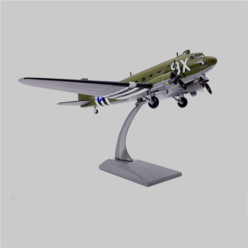 1:100 C47 transport aircraft World War II US 101 Airborne Division Alloy model 75th Anniversary of the Battle of Normandy