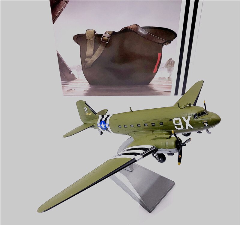 1:100 C47 transport aircraft World War II US 101 Airborne Division Alloy model 75th Anniversary of the Battle of Normandy