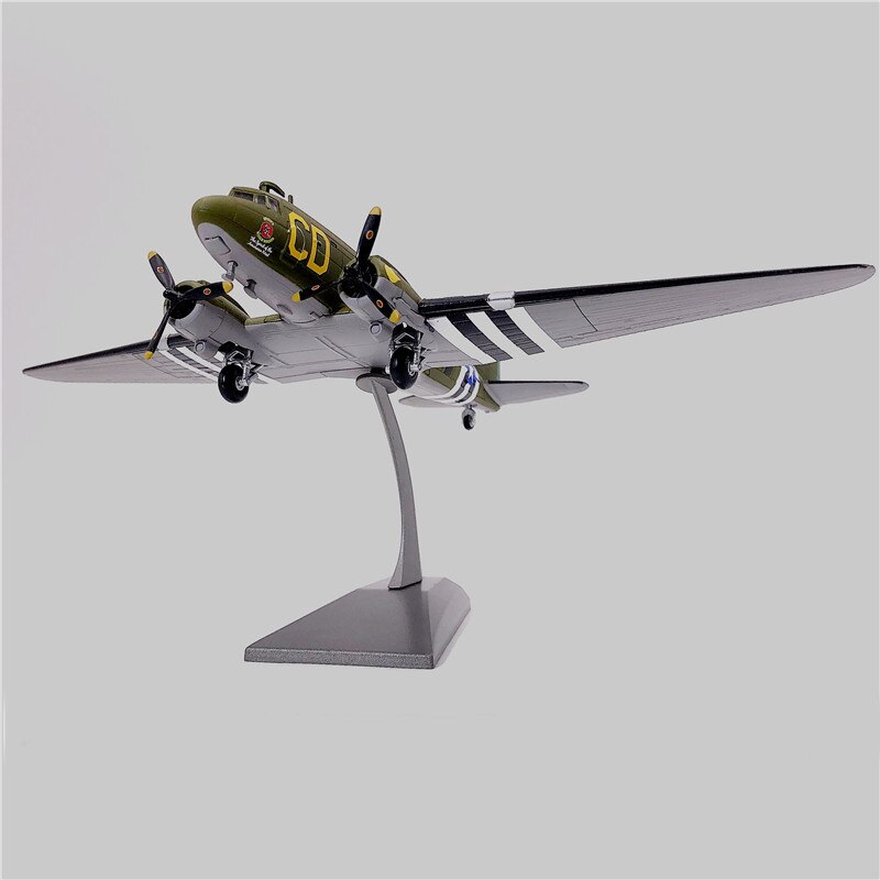 1:100 C47 transport aircraft World War II US 101 Airborne Division Alloy model 75th Anniversary of the Battle of Normandy