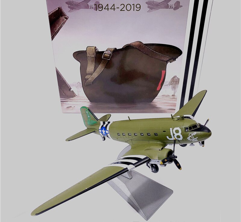 1:100 C47 transport aircraft World War II US 101 Airborne Division Alloy model 75th Anniversary of the Battle of Normandy
