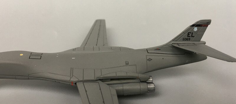 1/400 USAF B-1B strategic bomber 85-0069 gmusa096 Alloy collection model