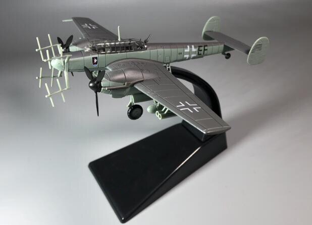 rare Special Offer 1:100 German Bf-110 G-4 Night Fighter Model Alloy Military Model Collection Model