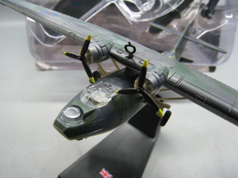 rare Special Offer 1:144 British Army in World War II American PBY-5A Multipurpose seaplane Alloy Collection Model