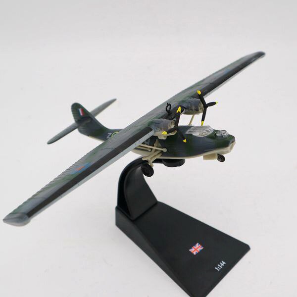 rare Special Offer 1:144 British Army in World War II American PBY-5A Multipurpose seaplane Alloy Collection Model